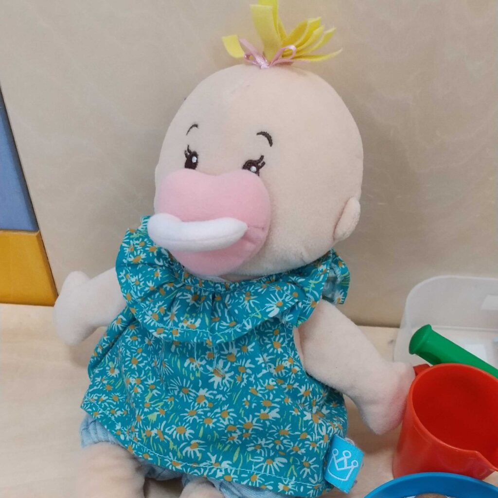 ボーネルンド 赤ちゃん 人形
